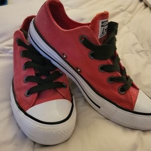 Red Chuck's
